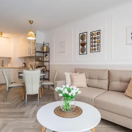 Apartament Golden Azzure By Grand *