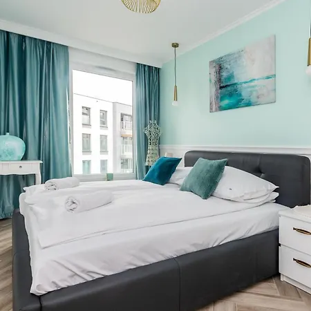 Apartament Golden Azzure By Grand