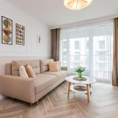 Golden Azzure By Grand Apartament